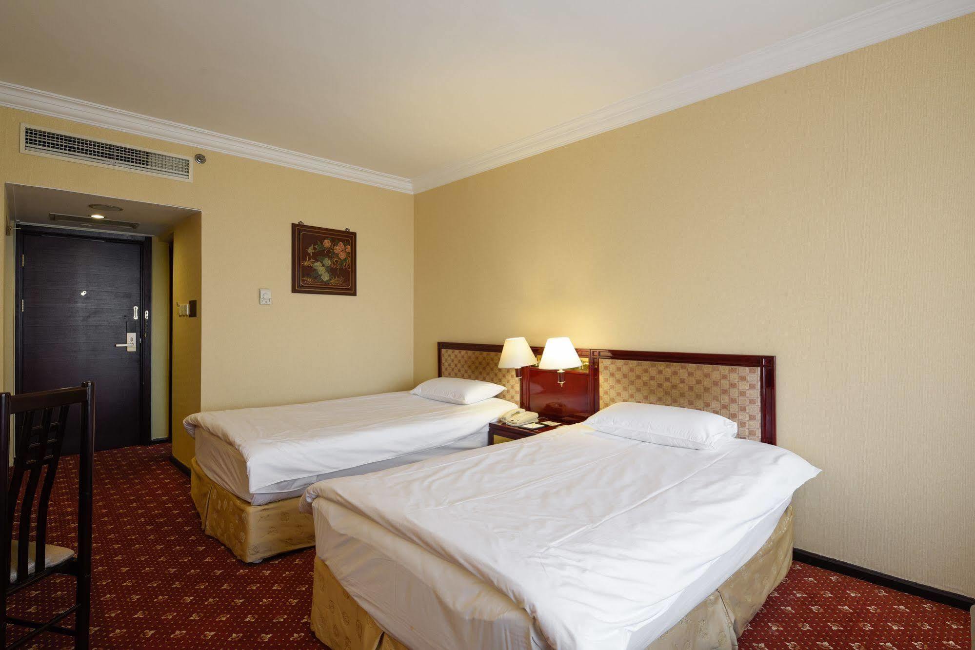 Yanshan Hotel Pequim Exterior foto